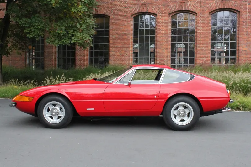 Ferrari Daytona 365 GTB4 4