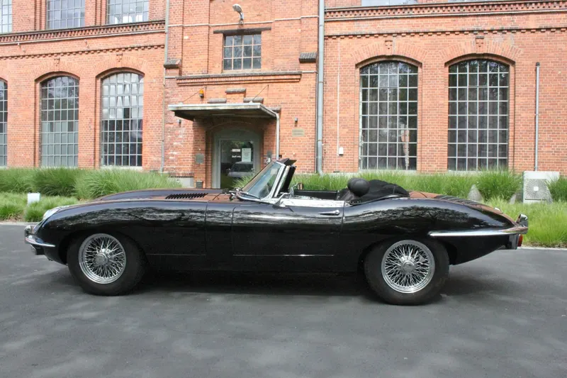 Jaguar E Typ Serie II Cab. 4