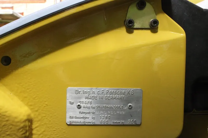 Volkswagen -Porsche 914-6 13