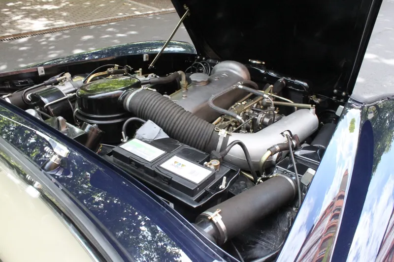 Mercedes-Benz 190 SL 11
