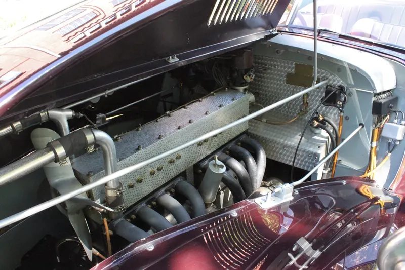 Bugatti Type 49 Kabriolet 10