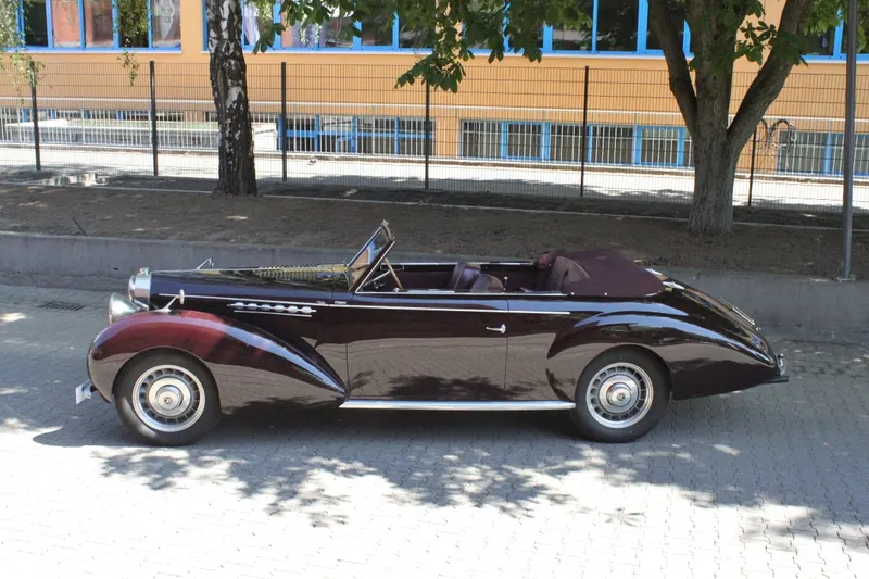 Bugatti Type 49 Kabriolet 6