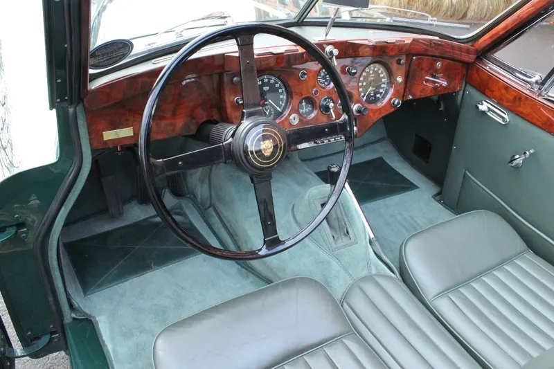 Jaguar XK 140 DHC 12