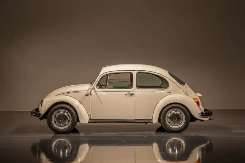 Volkswagen Käfer Panzer 4