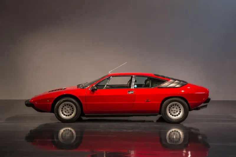 Lamborghini Urraco P300 3