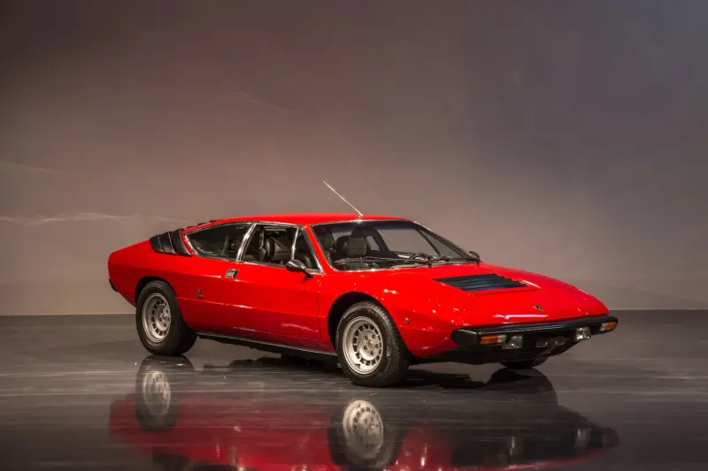 Lamborghini Urraco P300 10