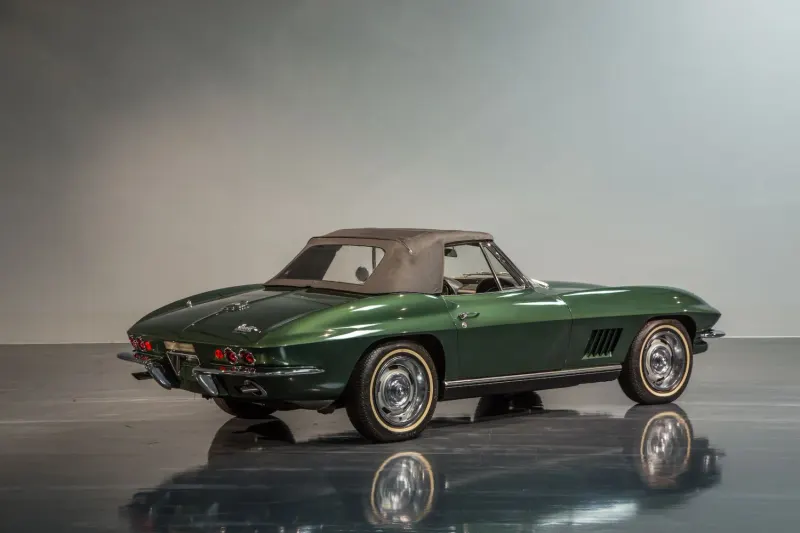 Chevrolet Corvette C2 9