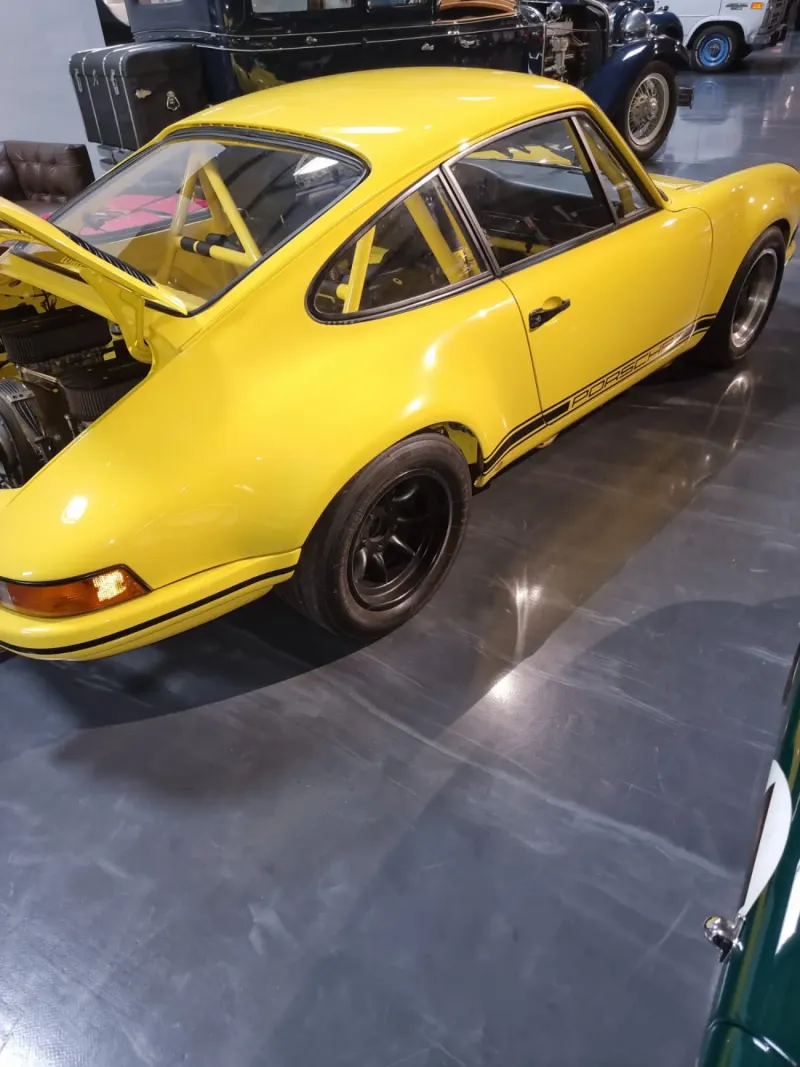 Porsche 911 ST 2.7 Recreation 5