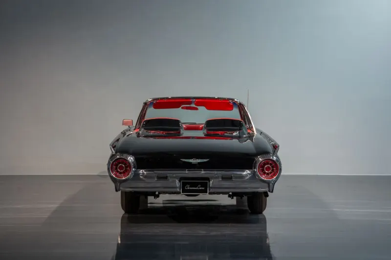 Ford T-Bird 5