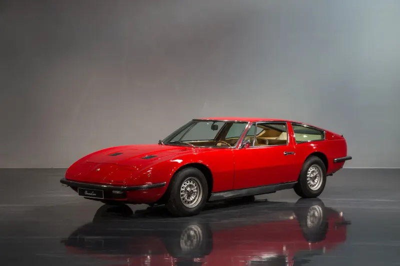 Maserati Indy 4200 2