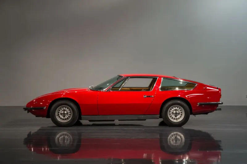 Maserati Indy 4200 3