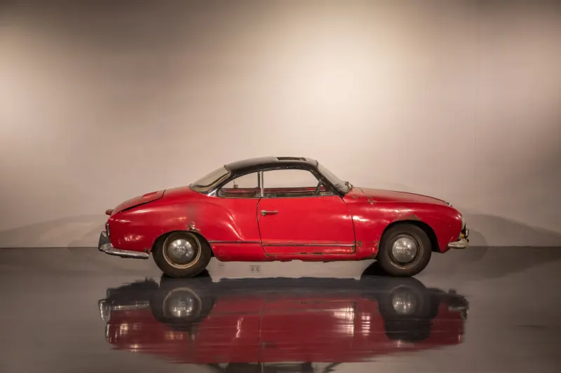 Volkswagen Karmann Ghia Lowlight 9