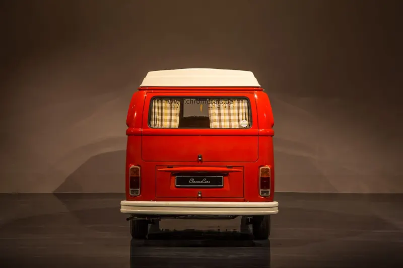 Volkswagen T2b Westfalia Madrid 5