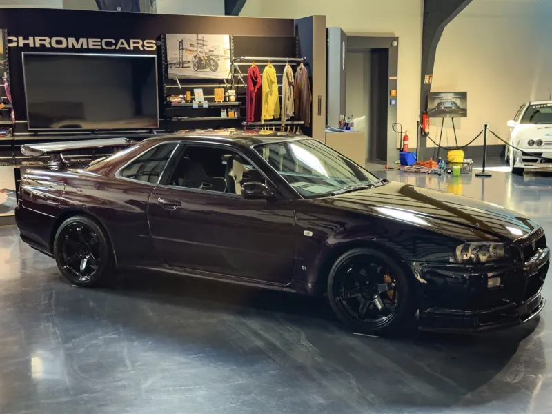 Nissan GT-R R34 V-Spec I 3