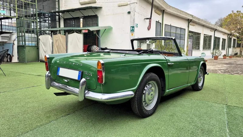 Triumph TR4A IRS 14