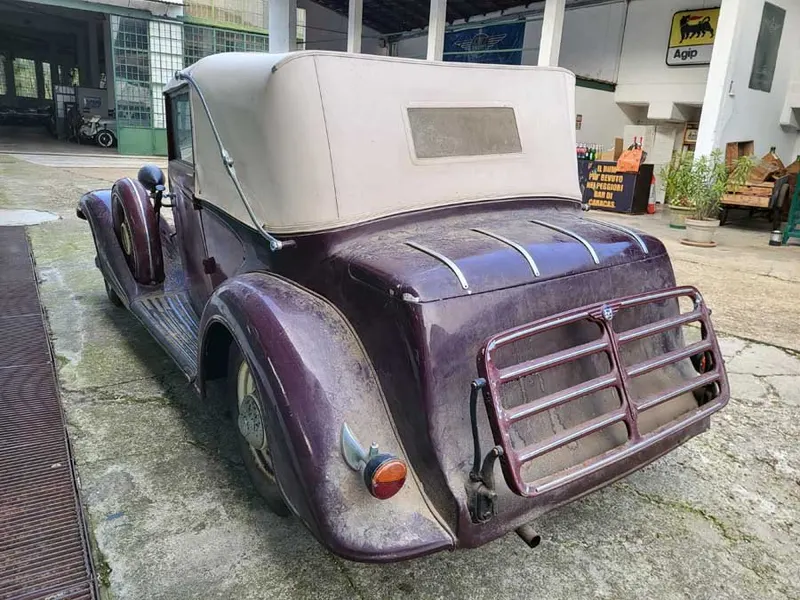 Series 50 “Albemarle” Drop Head Coupè by Carlton Carriage Compan 12