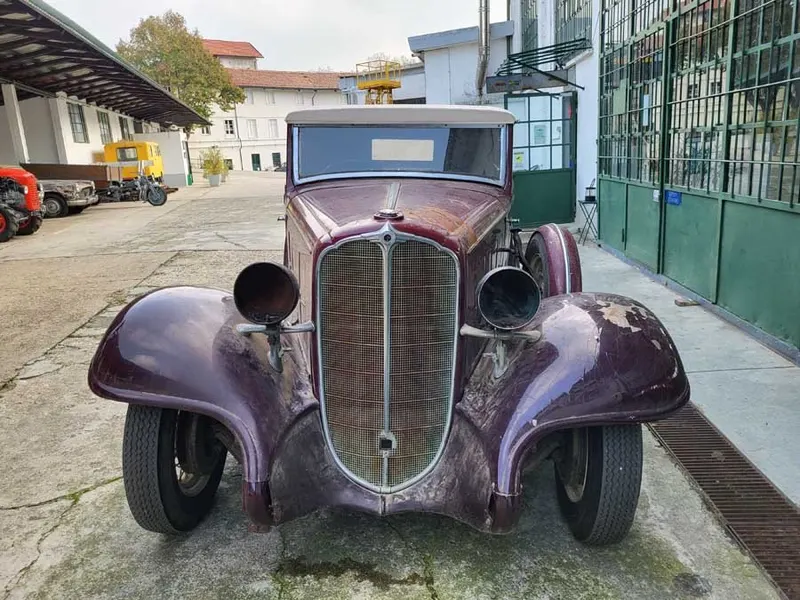 Series 50 “Albemarle” Drop Head Coupè by Carlton Carriage Compan 9