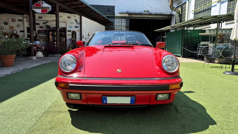 Porsche 911 Speedster 3.2 8