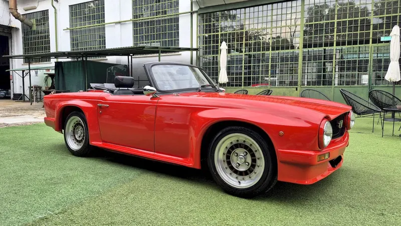 Triumph TR6 TR6 10