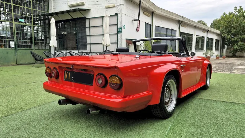 Triumph TR6 TR6 13