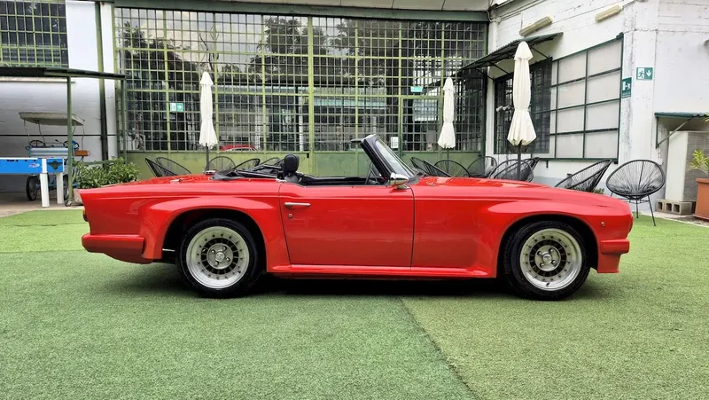 Triumph TR6 TR6 11