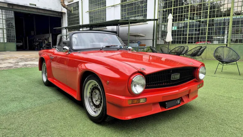 Triumph TR6 TR6 9