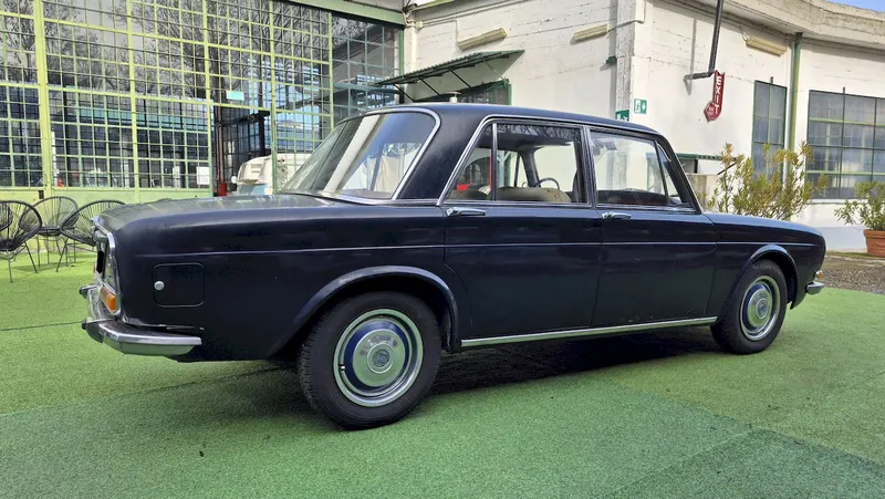 Lancia Flavia 2000 12