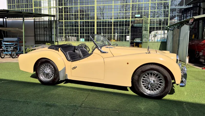 Triumph TR 3A 11