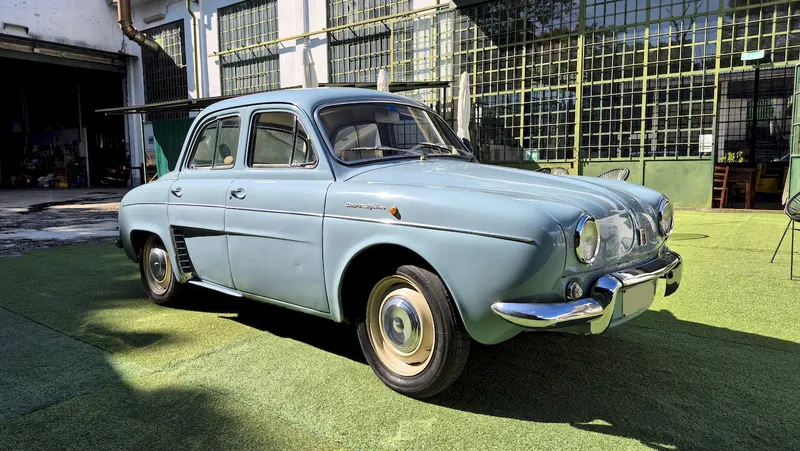 Alfa Romeo Dauphine R 1090 10