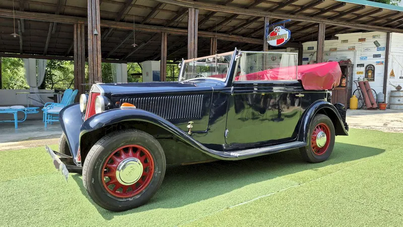 Lancia Augusta 6
