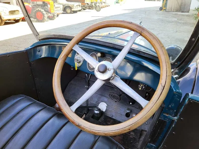 Overland Willys-Overland Whippet Touring 15