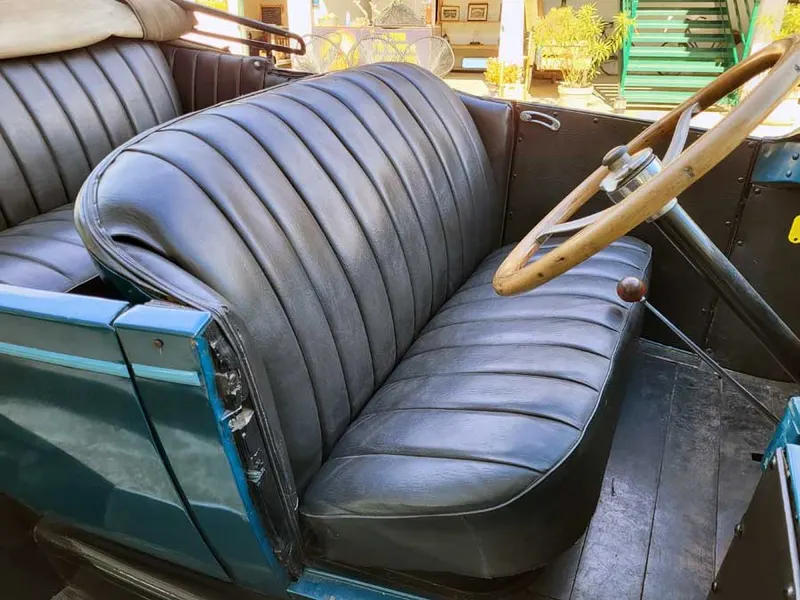 Overland Willys-Overland Whippet Touring 14