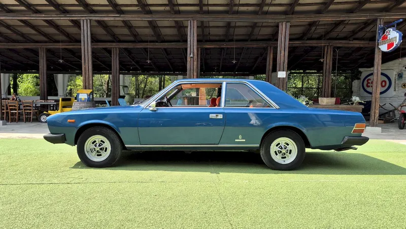 Fiat 130 Coupé 4