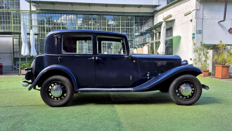 Lancia Augusta 12