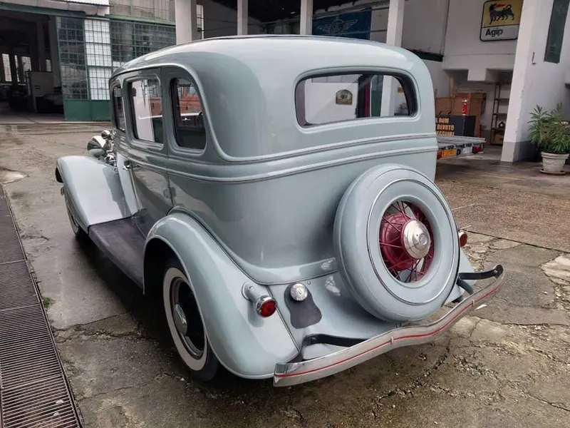 Ford Model B Model B Sedan 10