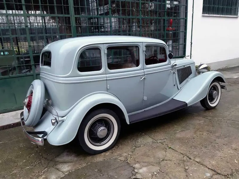 Ford Model B Model B Sedan 13