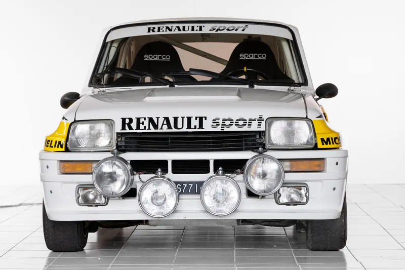 Renault 5 Turbo 4