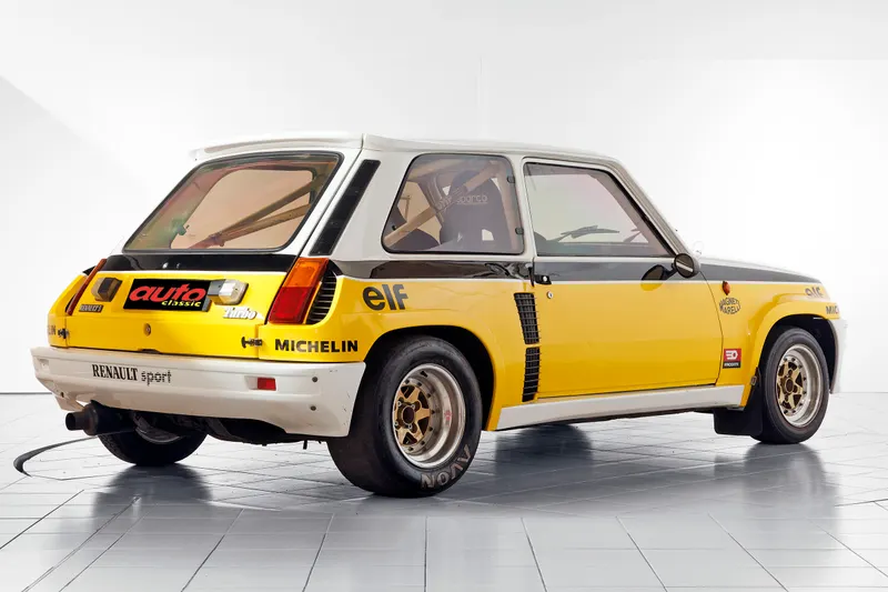 Renault 5 Turbo 15