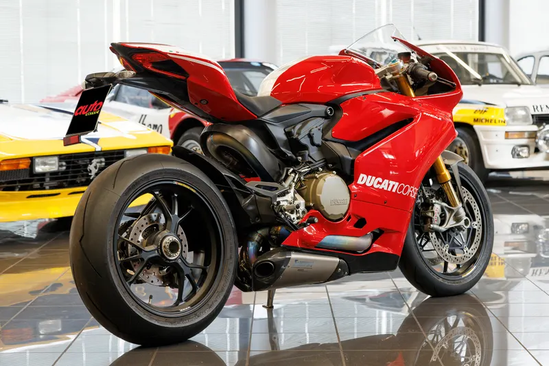 Panigale R 2