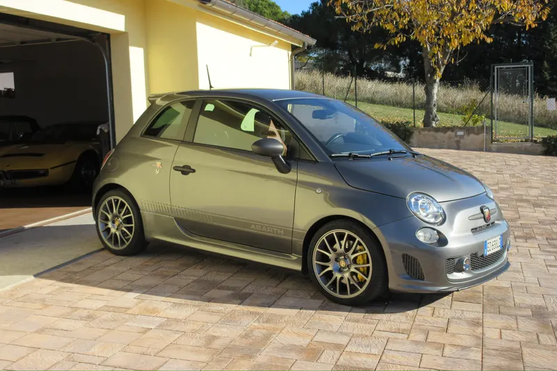 Abarth 595 Competizione 180 CV 2