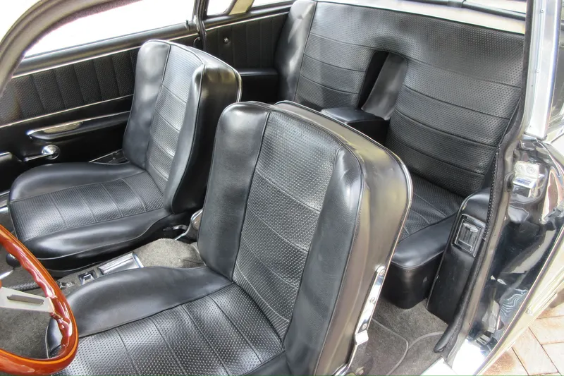 Fiat 2300 S seconda serie 12