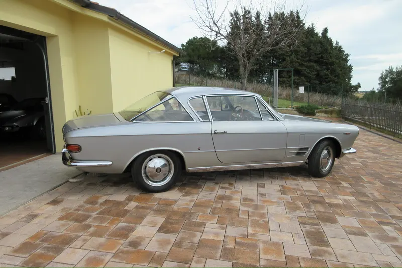 Fiat 2300 S seconda serie 8