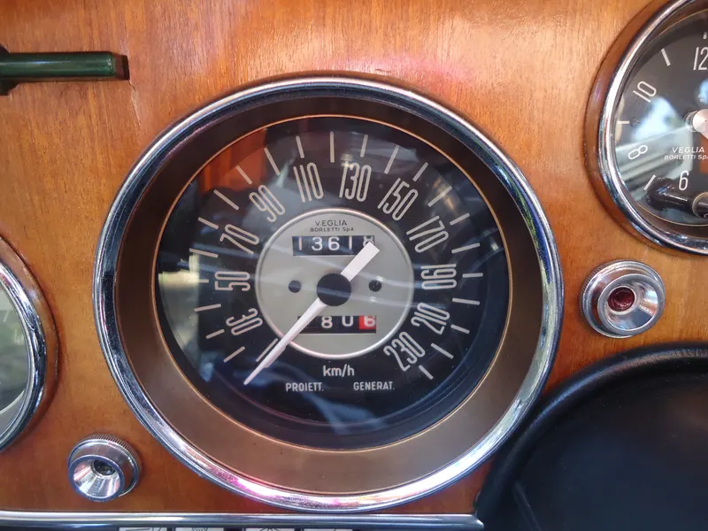 Fiat 2300 S seconda serie 27
