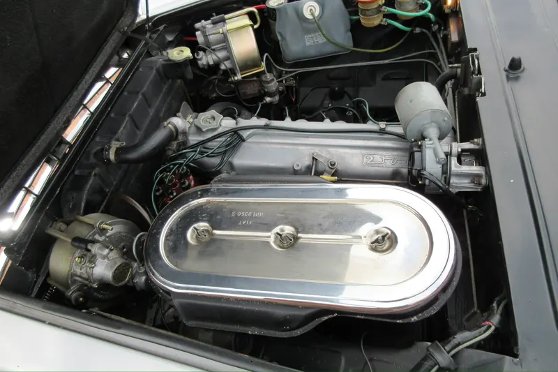 Fiat 2300 S seconda serie 16