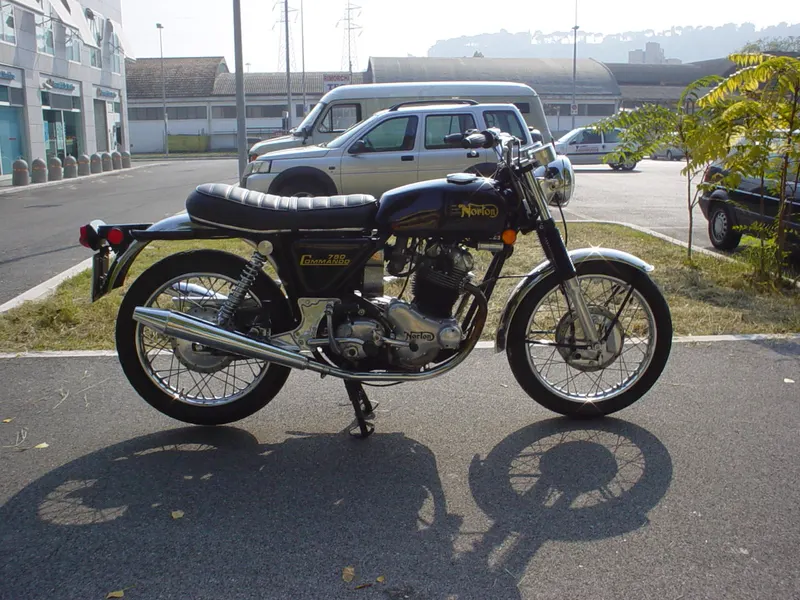 Commando Roadster 1971 6