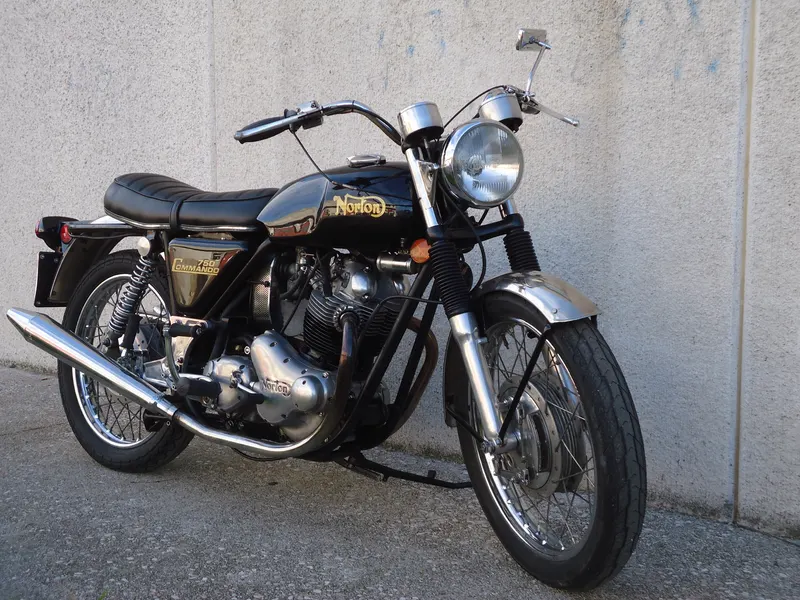 Commando Roadster 1971 16