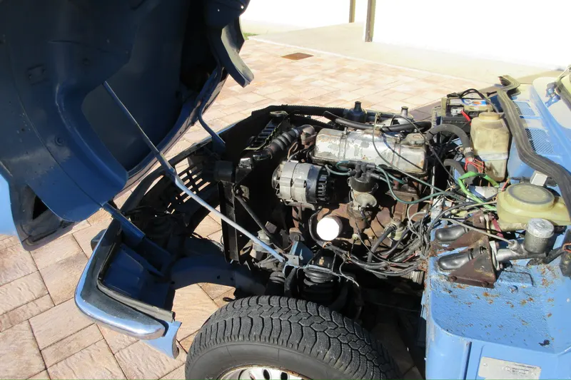 Triumph Spitfire 1500 14