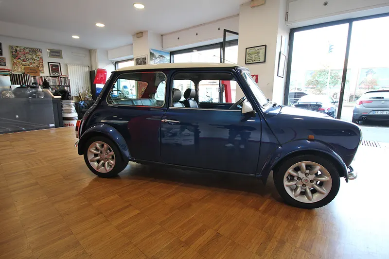 Mini Cooper Sports Pack Limited Edition MK7 5