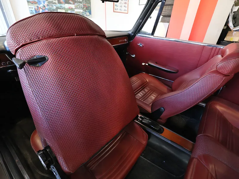 Alfa Romeo 1750 GT Veloce 34