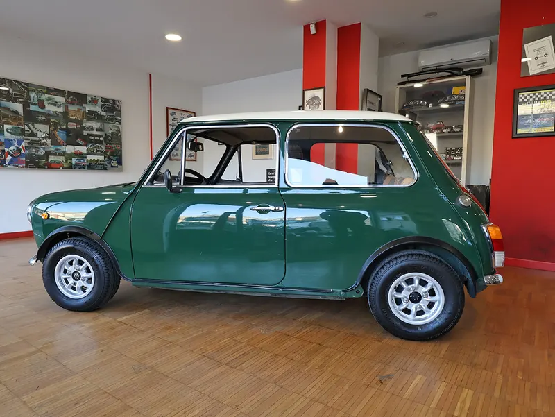 Mini Cooper 1300 pre Export 25